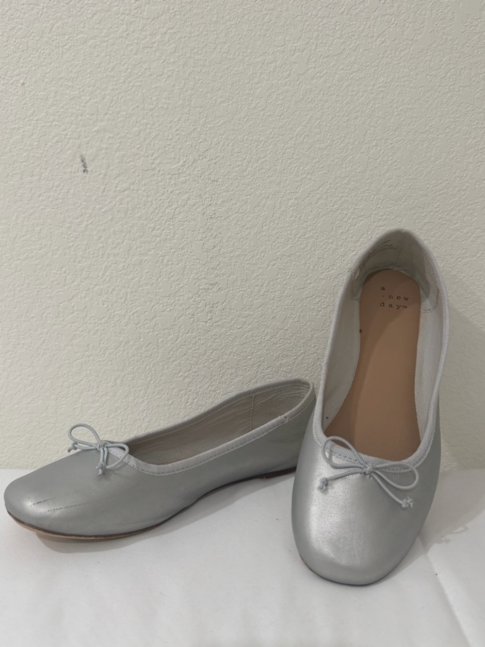 a new day Silver Round-Toe Ballet Flats with Bow